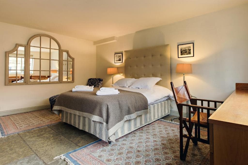 The White Swan Inn Image 1
