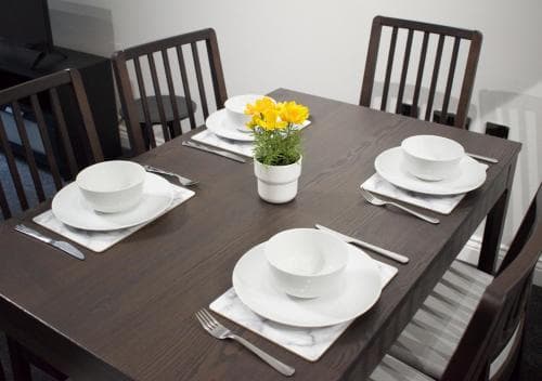 Beautifully refurbished 2 bedroom self-contained apartment with secure parking Image 1