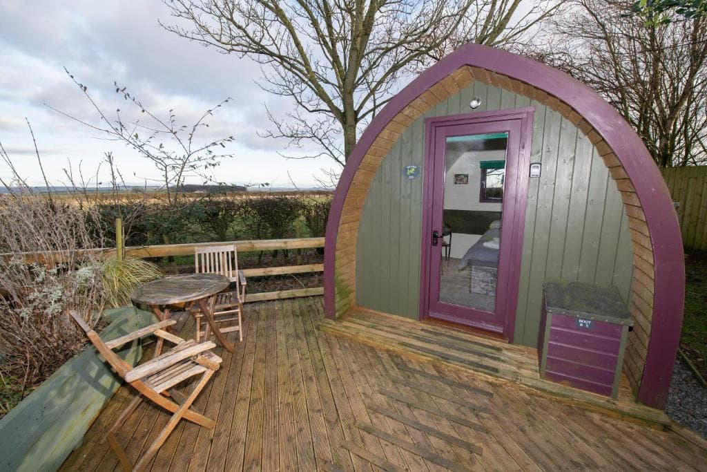 Seaways glamping, English Oak Image 1