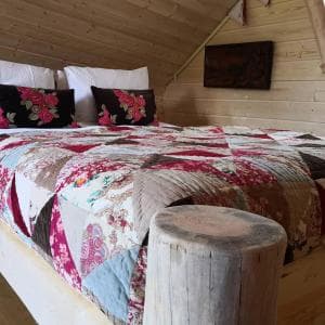 Acorn Glade Glamping Image 3