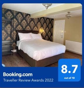 The Black Swan Hotel Image 6