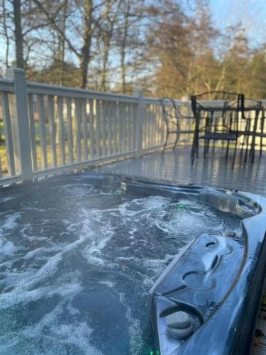 Brackencroft Lodge with Hot Tub Image 3