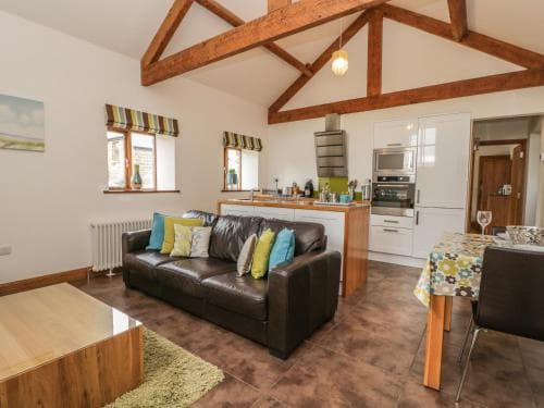 Dairy Cottage, Scarborough Image 2