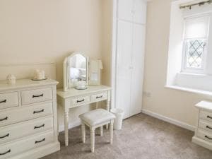 Wesley Cottage, Keighley Image 2
