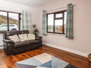 Baywood Cottage, Keighley Image 3