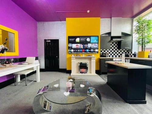 PHOENIX Boutique Apartments Image 1
