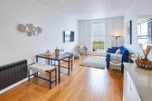 Host & Stay - The Connell Image 11
