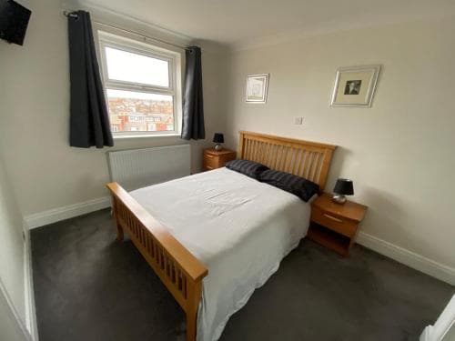 The Royal Court Apartments Image 3