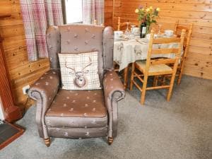 Holly Lodge Image 2