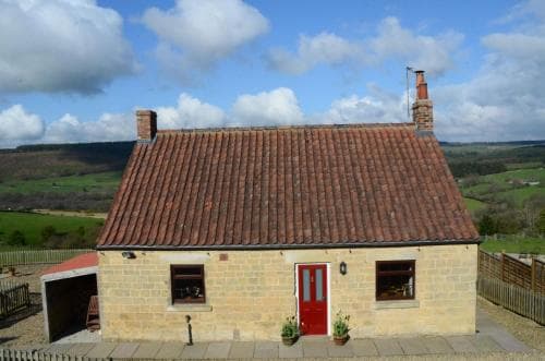 Threp'nybit Cottage Image 3