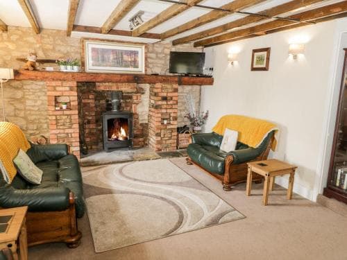 Woodlands Cottage Image 6