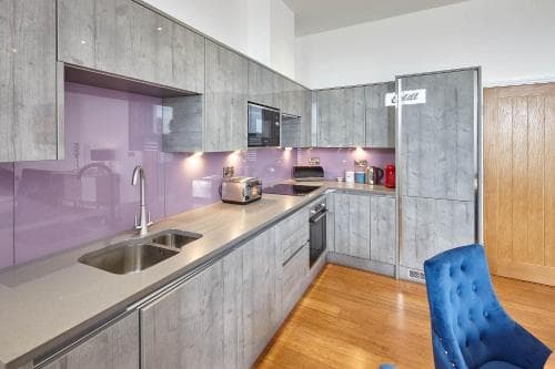 Host & Stay - The Connell Image 6