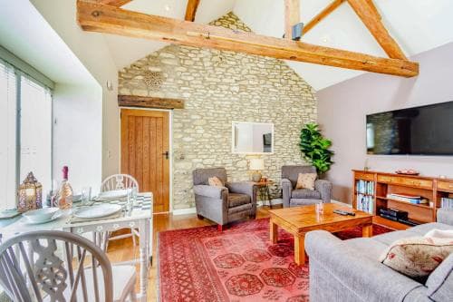Cow Byre Cottage, Scarborough Image 3