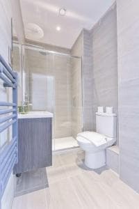 Lovely Studio Apartment in Central Sheffield Image 4
