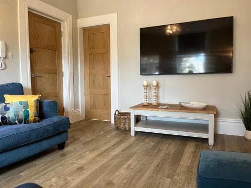 Kings Apartment, 83 Kings Road Image 1