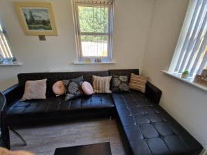 7 Burnby Close,Leeds,LS14 1GA Image 2