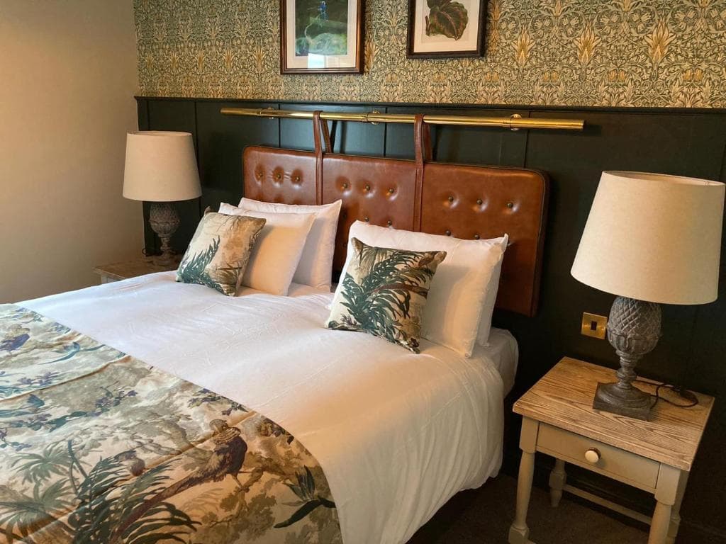 The Red Lion Inn by Greene King Inns Image 3