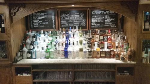 The Three Tuns Hotel Wetherspoon Image 3