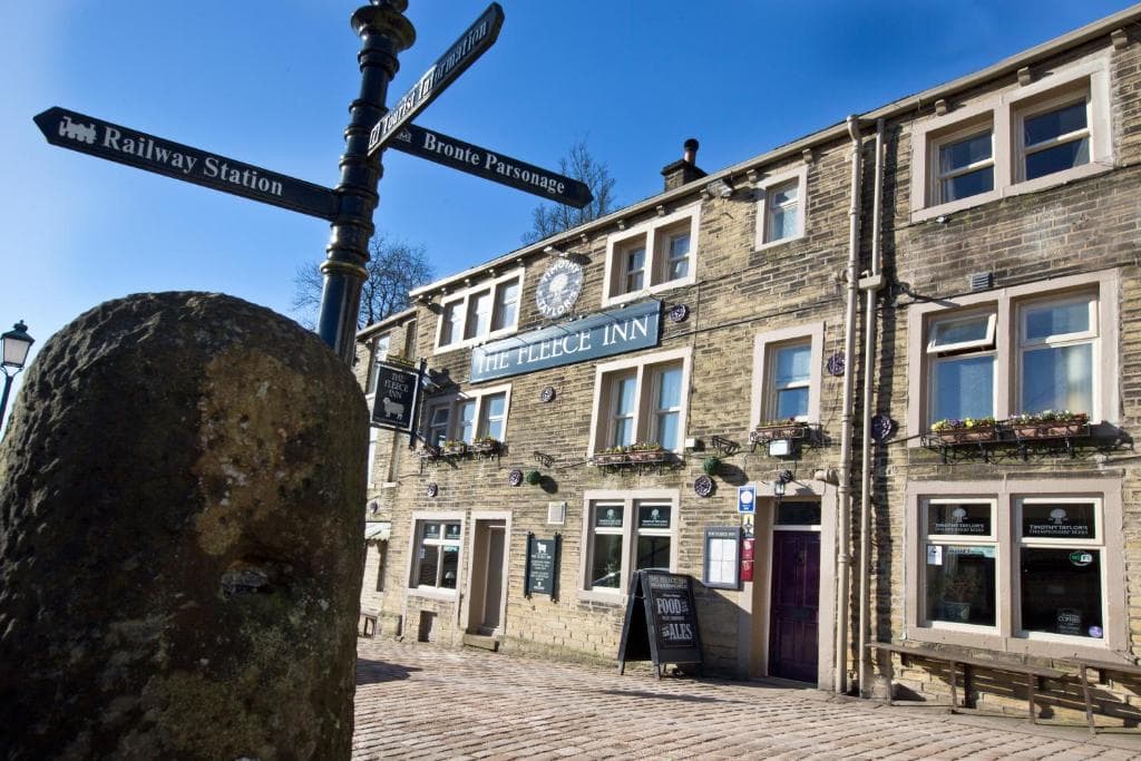 The Fleece Inn Image 2