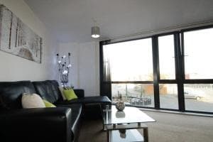 Marina Water View Apartment Image 3