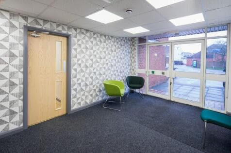 Serviced Office to rent Image 9