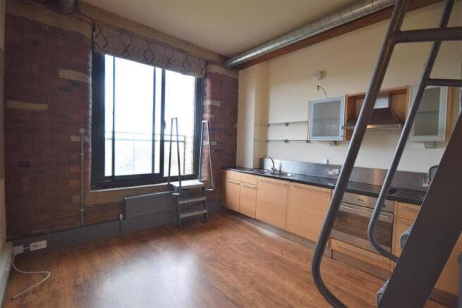 1 bed Apartment to rent in brighouse