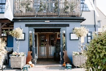 Accommodation at Blue Bell Country Inn in arkendale