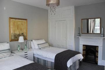 Accommodation at Botleigh Villa in rochester airport