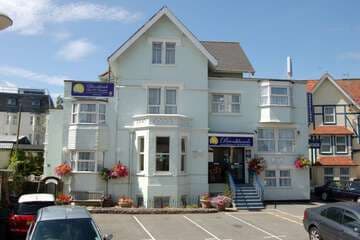 Accommodation at Brooklands Hotel in bournemouth airport