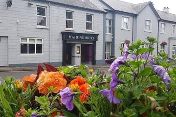 Accommodation at Mahons Hotel in enniskillenst angelo airport