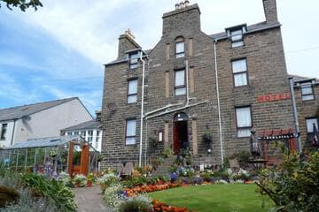 Accommodation at Nethercliffe Hotel in wick airport