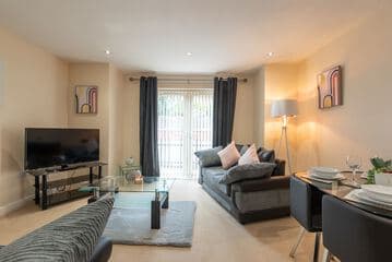 Accommodation at Apartment 5 in anston