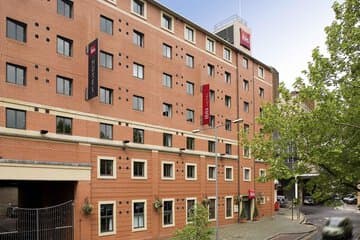 Accommodation at ibis Sheffield City in sheffield