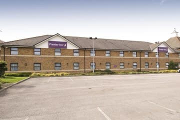 Accommodation at Premier Inn Sheffield / Barnsley - M1 Jct36 in chapeltown