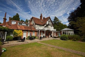 Accommodation at The Lismoyne Hotel in blackbushe airport