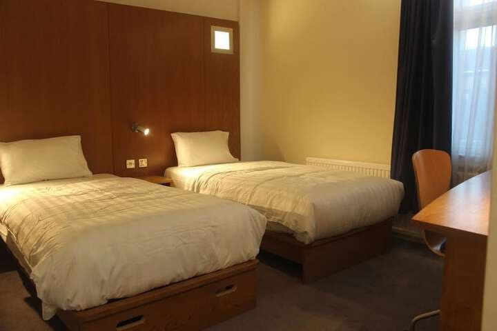 Corona Hotel Sheffield Meadowhall Image 5