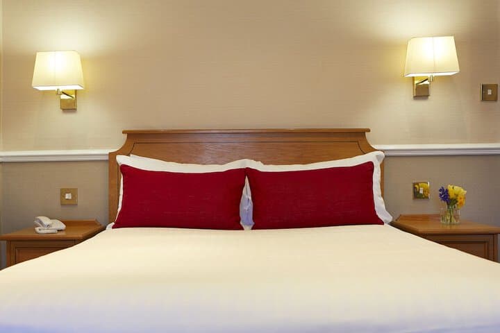 Palm Court Hotel Image 2