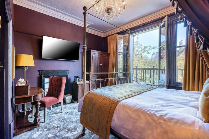 Clementines Guest House Image 7