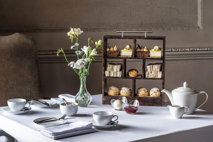 Wood Hall Hotel and Spa Image 11