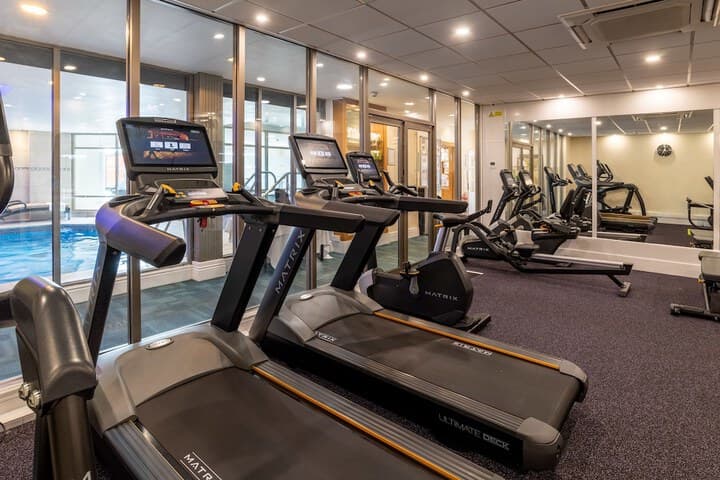 Wood Hall Hotel and Spa Image 7