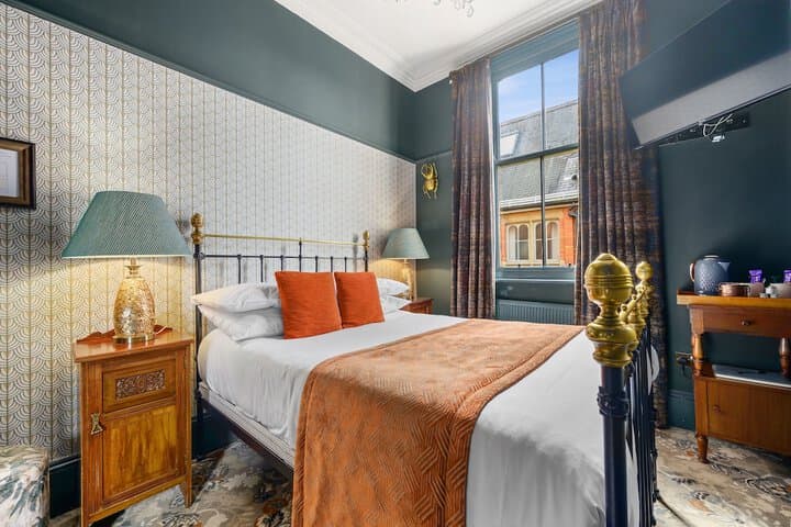 Clementines Guest House Image 10