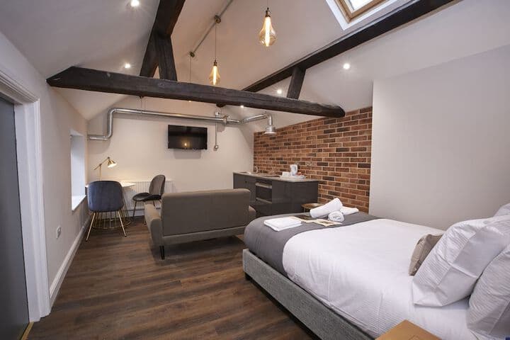 Three Cranes Serviced Apartments Image 1