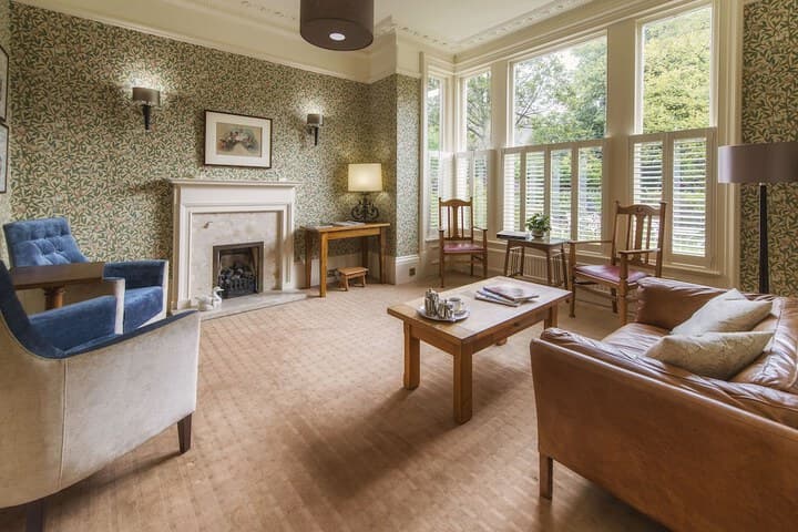 Ascot House Hotel Image 8
