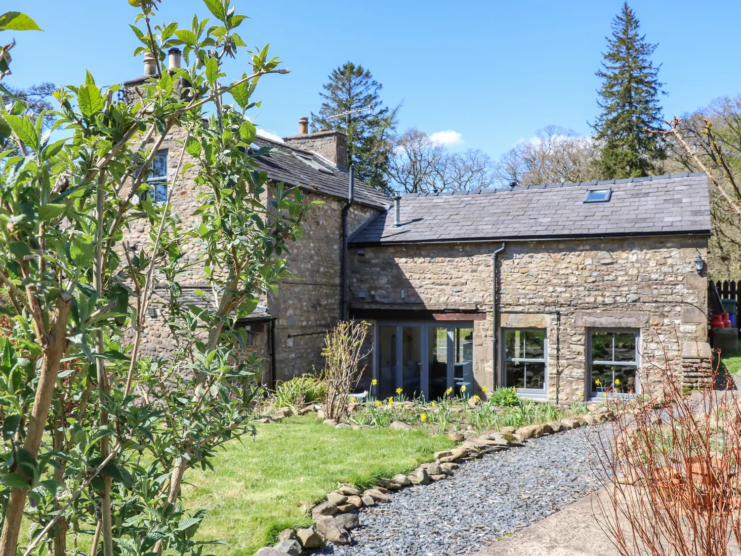 Accommodation at Burnt Mill Cottage in garsdale railway station