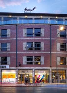 Accommodation at Roomzzz Leeds City in leeds