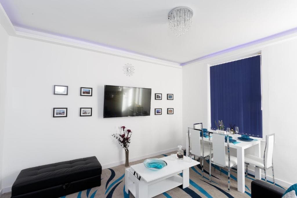 Accommodation at Clifton Bespoke Serviced Apartments in leeds