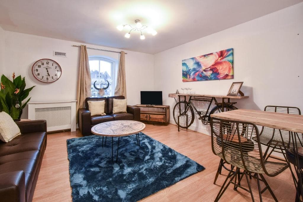 Accommodation at Riverside Apartment at Woodsmill Quay in york