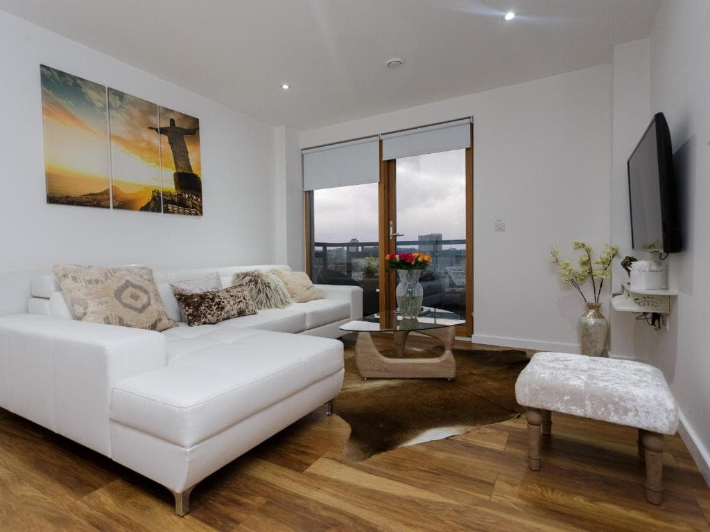Accommodation at Live in Leeds Sky Penthouse in leeds