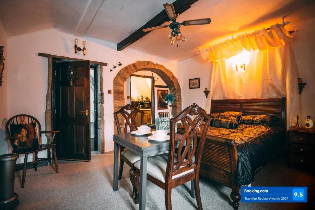 Accommodation at The Rookery Nook and Brontë Parsonage - Haworth in haworth