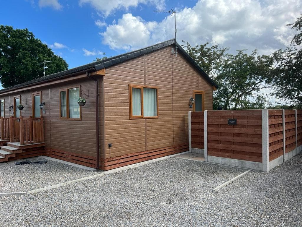 Accommodation at Holly Cabin with Hot Tub in strensall